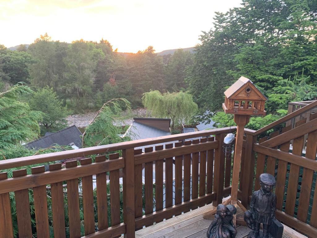 Beautiful 2 Bedroom Lodge With Stunning Views Blair Atholl Exterior foto